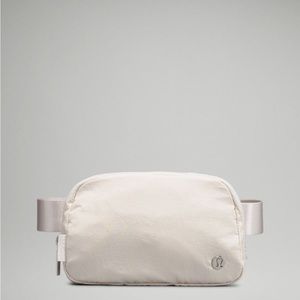 NWT lululemon white opal everywhere belt bag 1L